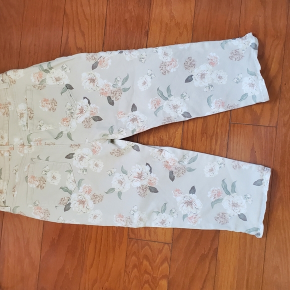 Casual Cream and Pink Lounge Bottoms with Relaxed Fit - Picture 4 of 14